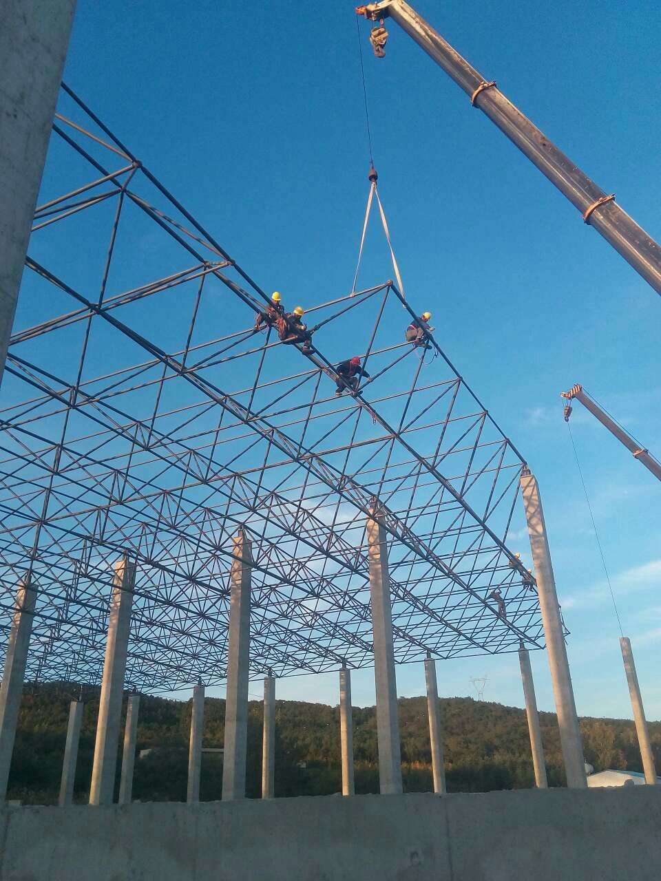 景洪汪清物流园网架