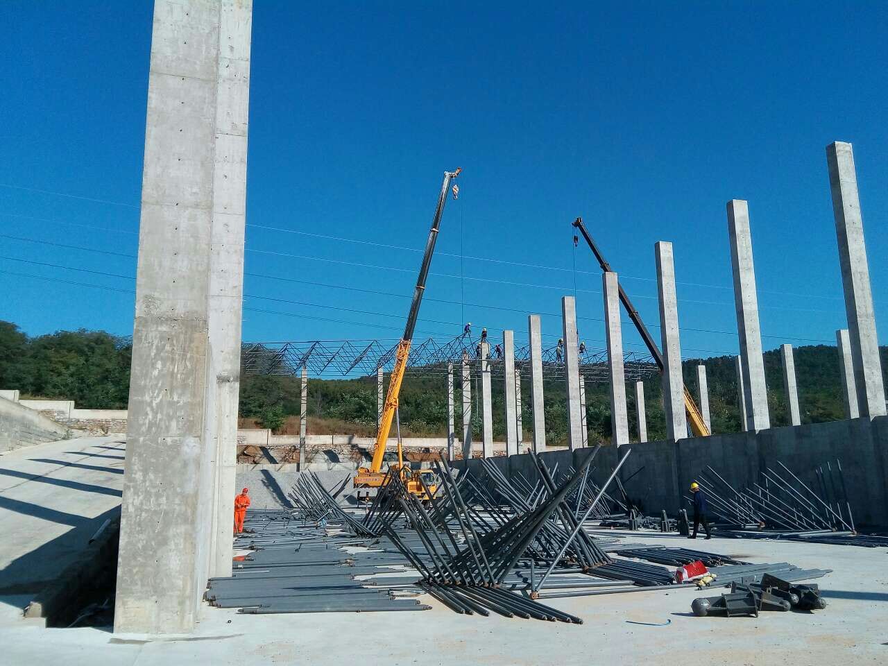 景洪威海搅拌站网架